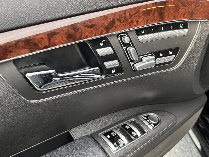 2011 Mercedes-Benz S-Class S 550 4MATIC w/ Sport Package Arlington VA