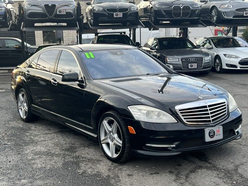 2011 Mercedes-Benz S-Class S 550 4MATIC w/ Sport Package