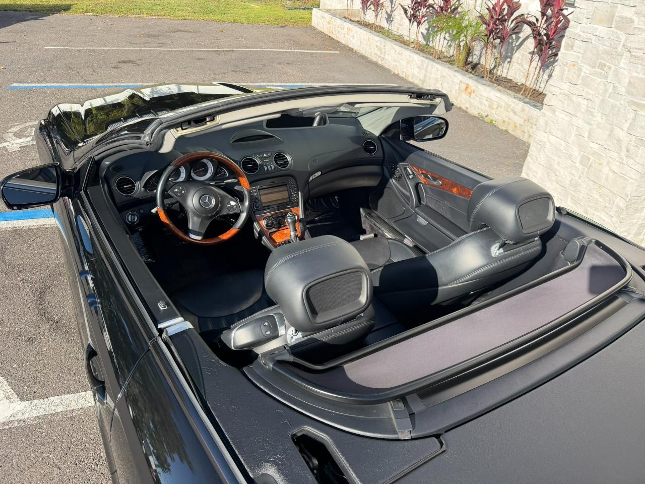 2011 Mercedes-Benz SL-Class 2dr Roadster SL 550 Jacksonville FL
