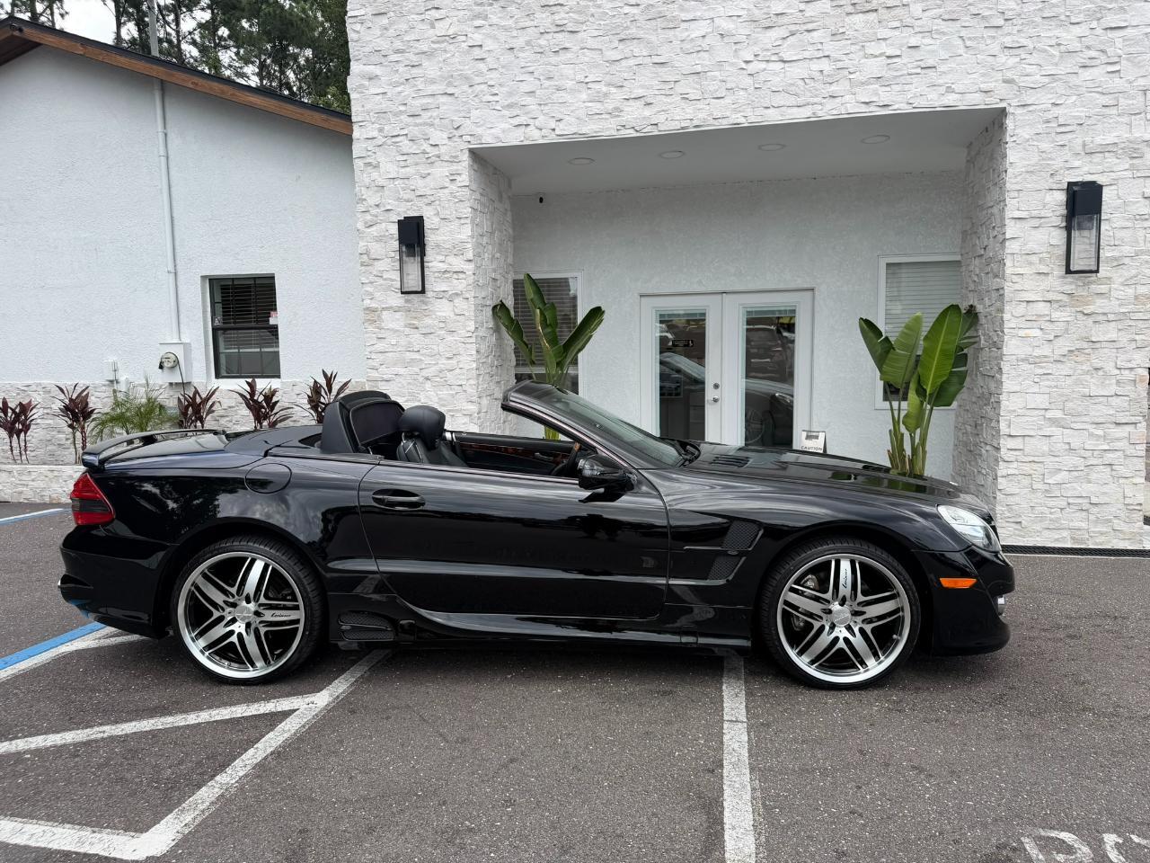 2011 Mercedes-Benz SL-Class 2dr Roadster SL 550 Jacksonville FL