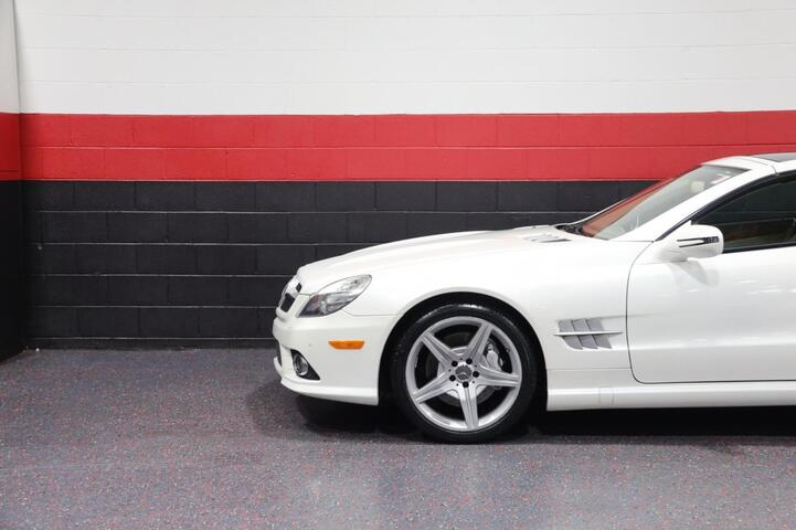 2011 Mercedes-Benz SL550 AMG Sport 2dr Convertible Chicago IL