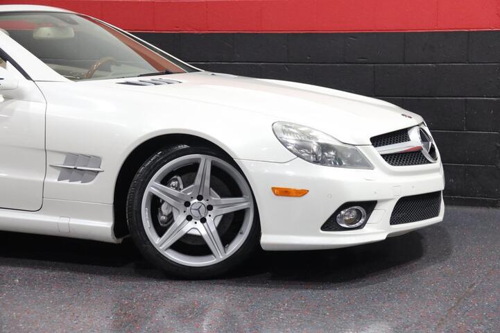 2011 Mercedes-Benz SL550 AMG Sport 2dr Convertible Chicago IL