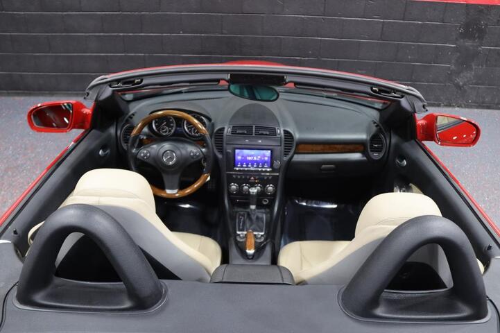 2011 Mercedes-Benz SLK300 2dr Convertible Chicago IL