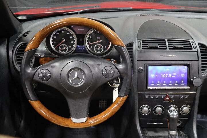 2011 Mercedes-Benz SLK300 2dr Convertible Chicago IL