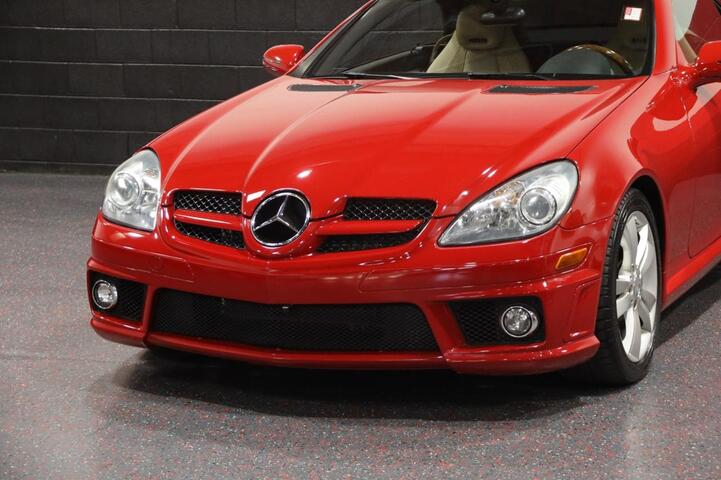 2011 Mercedes-Benz SLK300 2dr Convertible Chicago IL