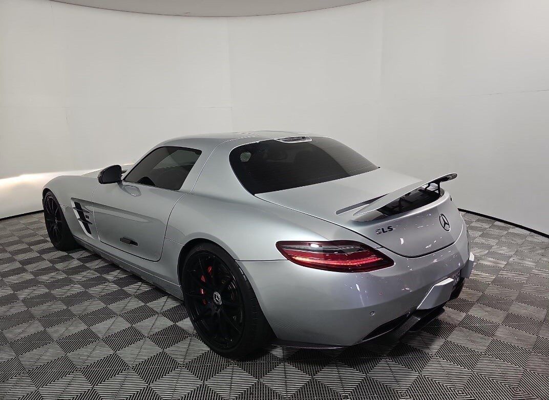 2011 Mercedes-Benz SLS AMG Forged AMG 10-Spoke Wheels Carbon Fiber Int. Trim Portland OR