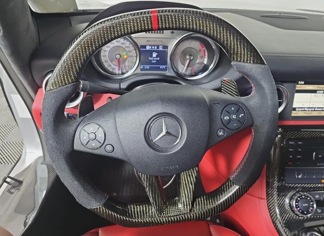 2011 Mercedes-Benz SLS AMG Forged AMG 10-Spoke Wheels Carbon Fiber Int. Trim Portland OR