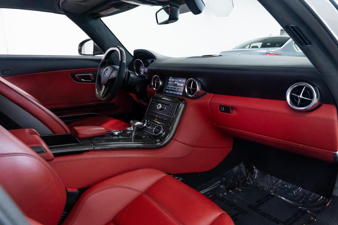 2011 Mercedes-Benz SLS AMG Forged AMG 10-Spoke Wheels Carbon Fiber Interior T Portland OR