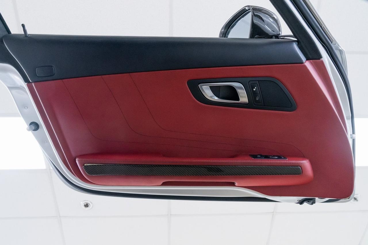 2011 Mercedes-Benz SLS AMG Forged AMG 10-Spoke Wheels Carbon Fiber Interior T Portland OR