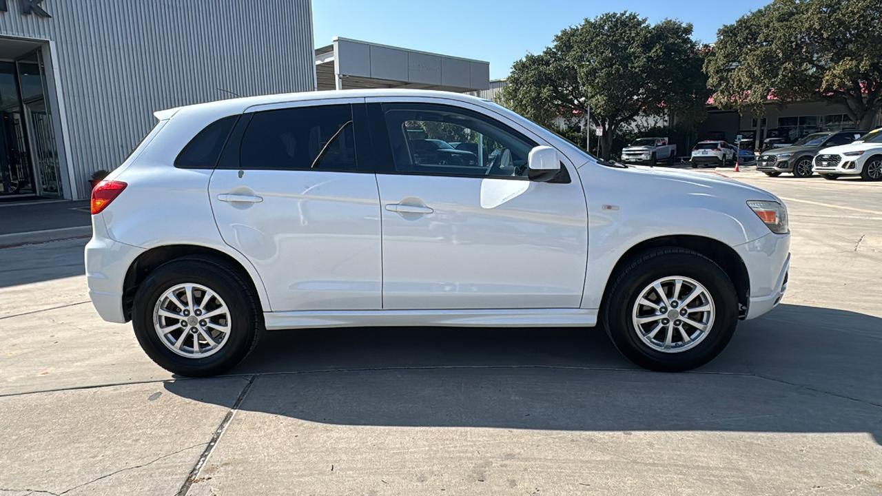 2011 Mitsubishi Outlander Sport ES  Selma TX