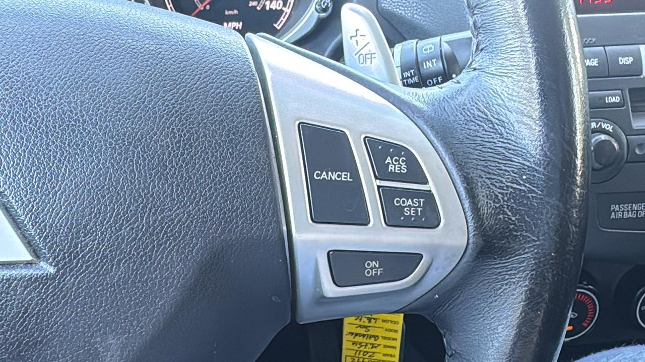 2011 Mitsubishi Outlander Sport ES  Selma TX