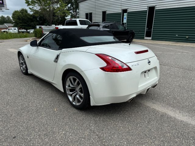 2011 Nissan 370Z CONV AUTO