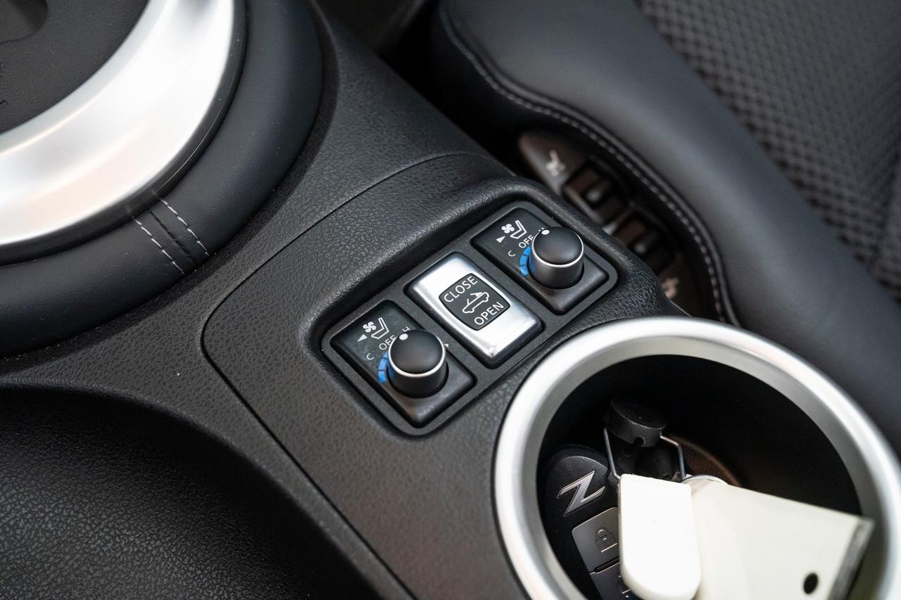 2011 Nissan 370Z Touring Vented Seats Bose Audio Portland OR