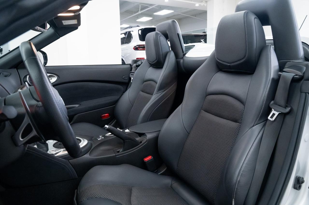2011 Nissan 370Z Touring Vented Seats Bose Audio Portland OR