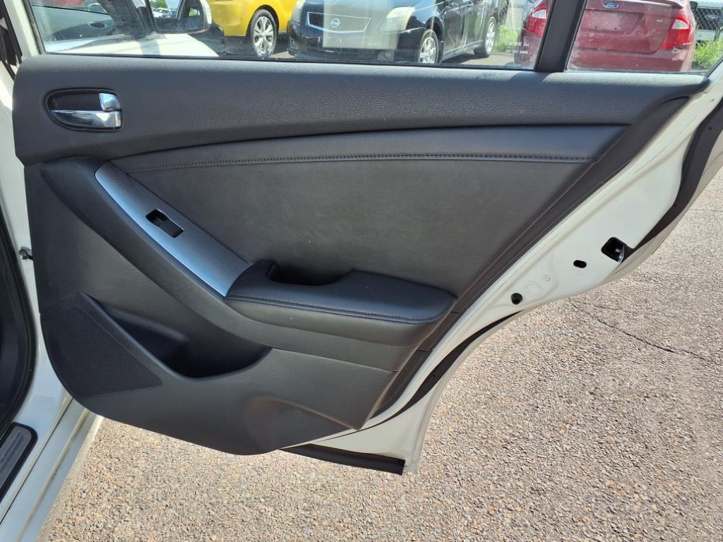 2011 Nissan Altima 3.5 SR Levittown PA