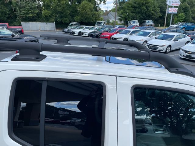 2011 Nissan Frontier SL  Medium Bed Dallas NC