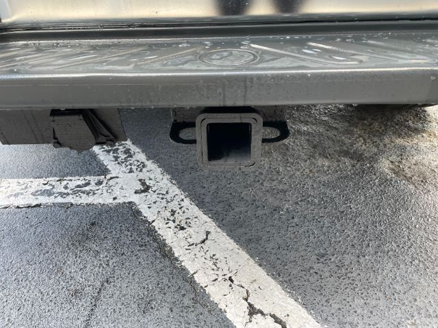 2011 Nissan Frontier SL  Medium Bed Dallas NC