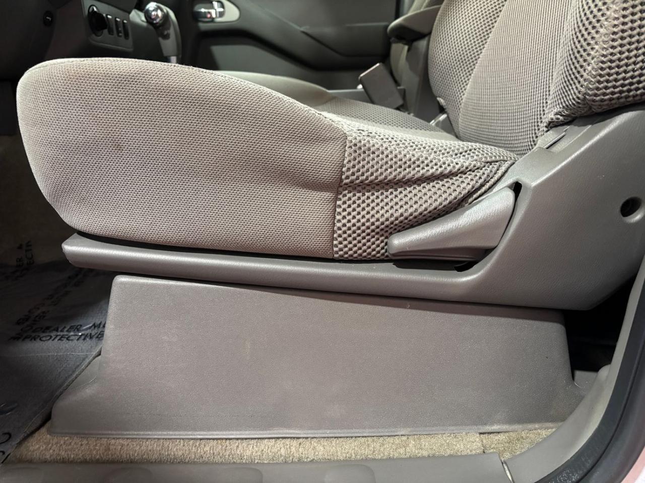 2011 Nissan Frontier SV Franklin OH