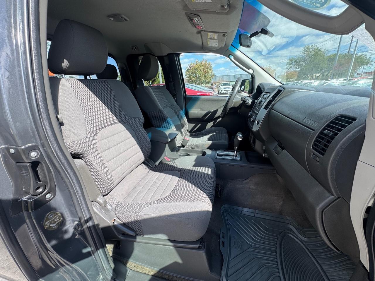 2011 Nissan Frontier SV I4 King Cab 2WD Austin TX