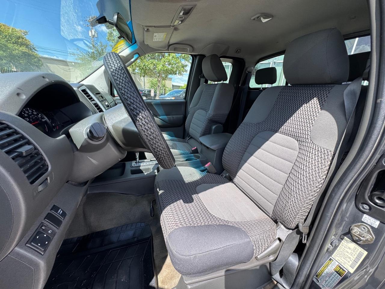 2011 Nissan Frontier SV I4 King Cab 2WD Austin TX