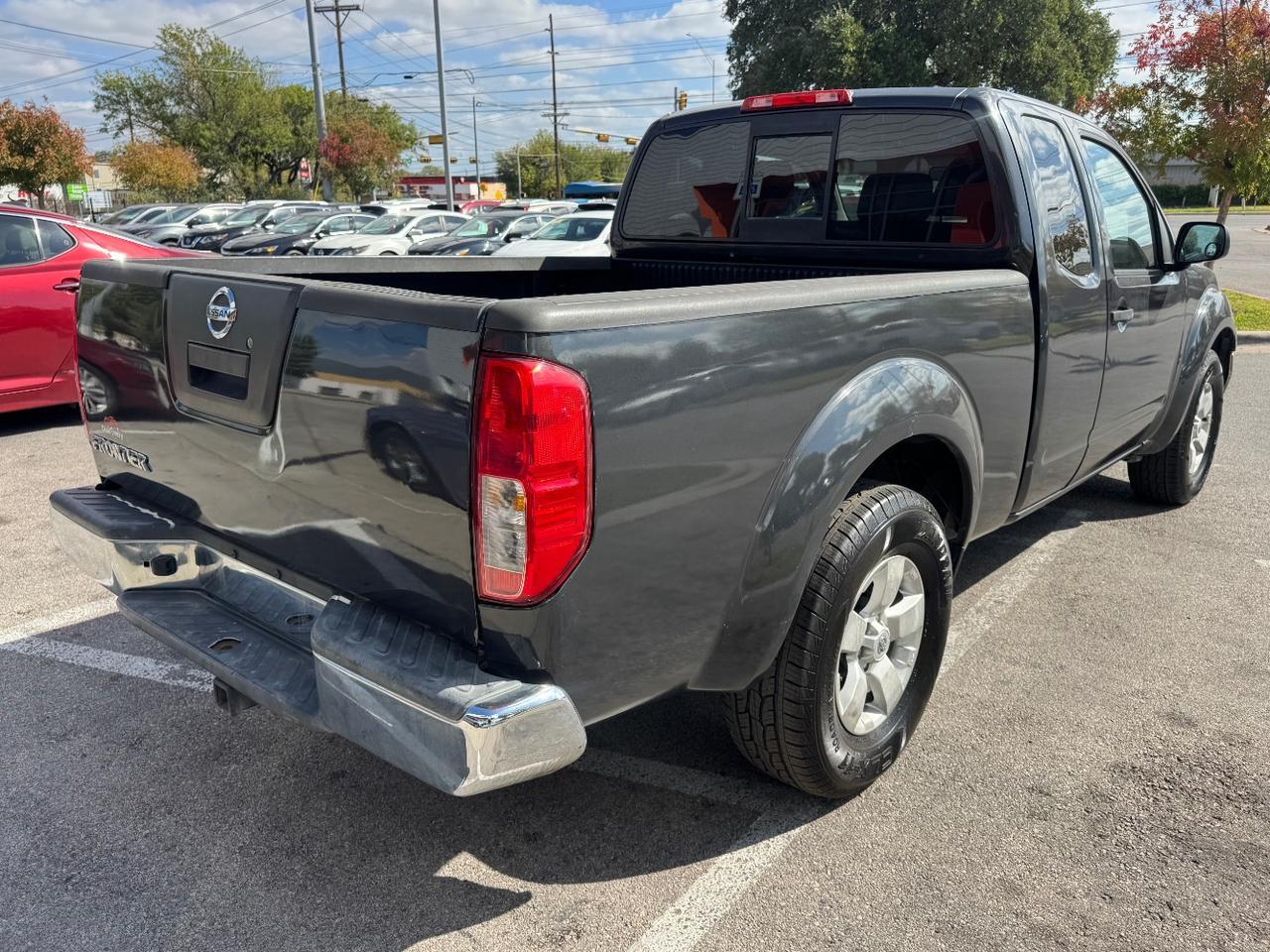 2011 Nissan Frontier SV I4 King Cab 2WD Austin TX