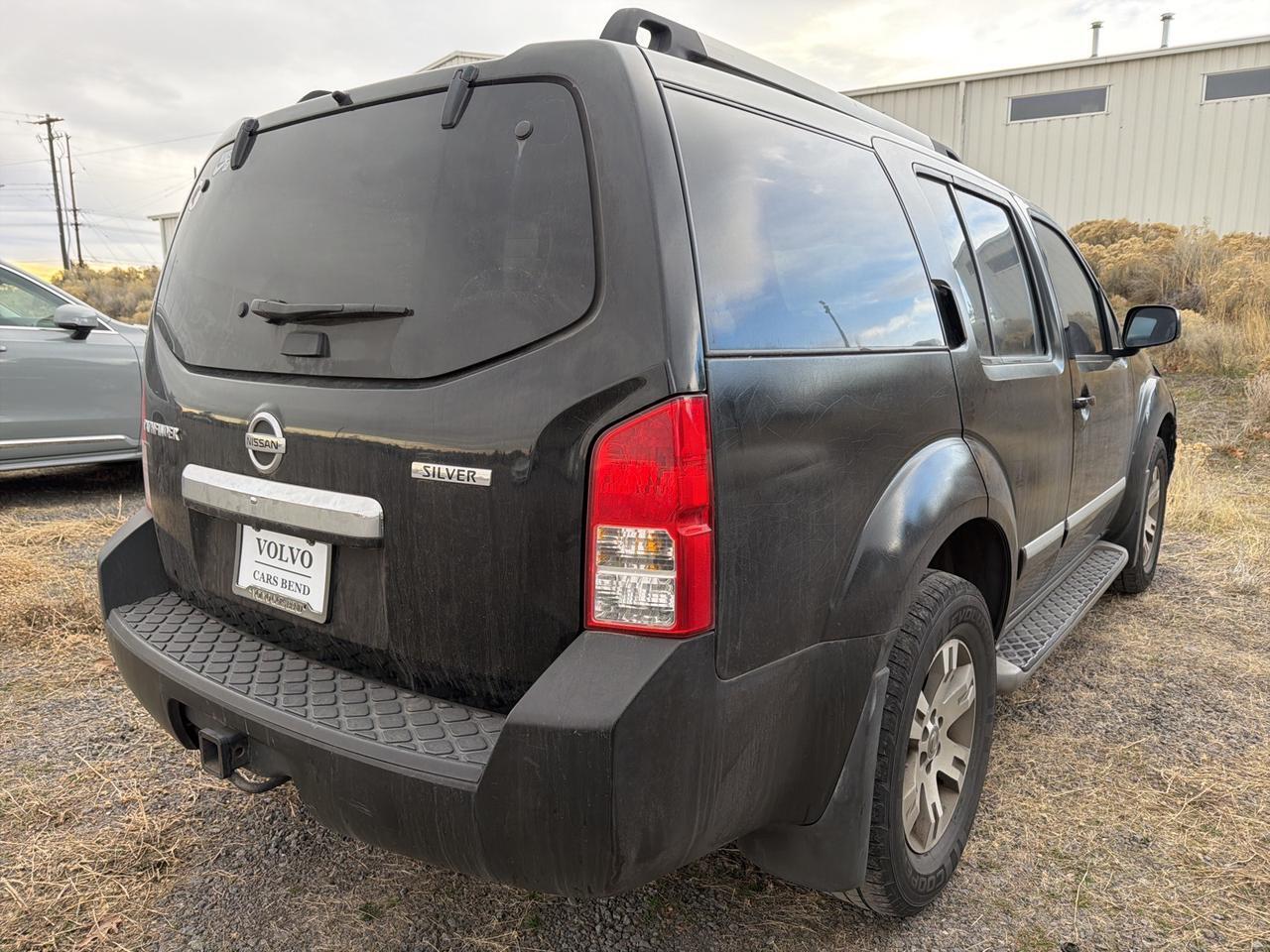 2011 Nissan Pathfinder Silver Bend OR