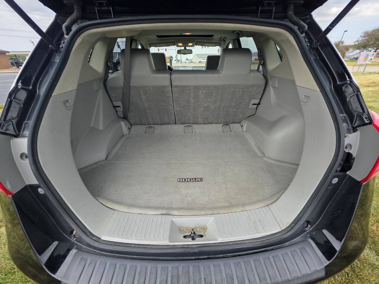 2011 Nissan Rogue S AWD 4dr Crossover Eldridge IA