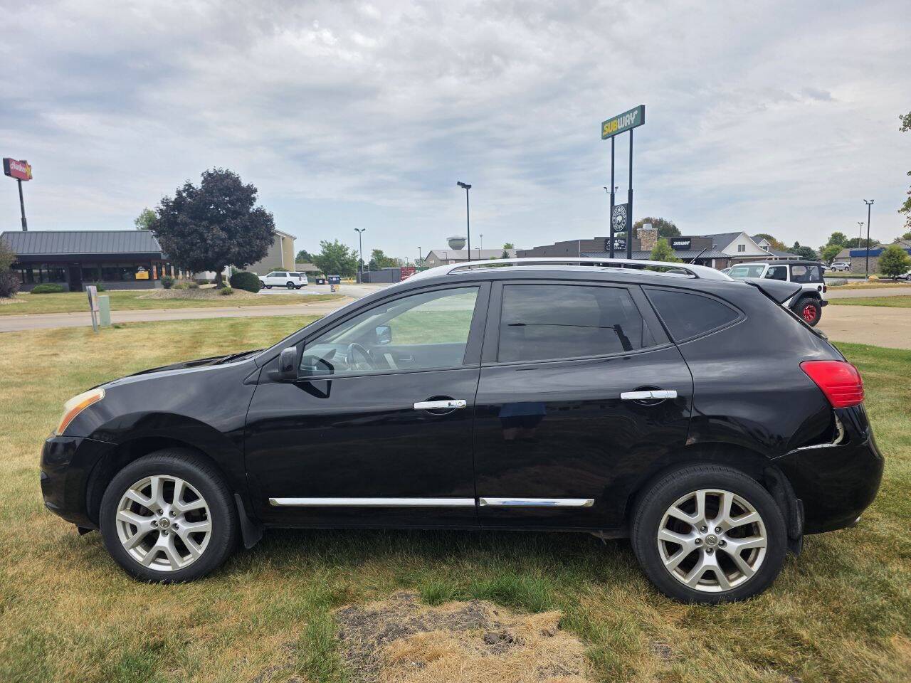 2011 Nissan Rogue S AWD 4dr Crossover Eldridge IA