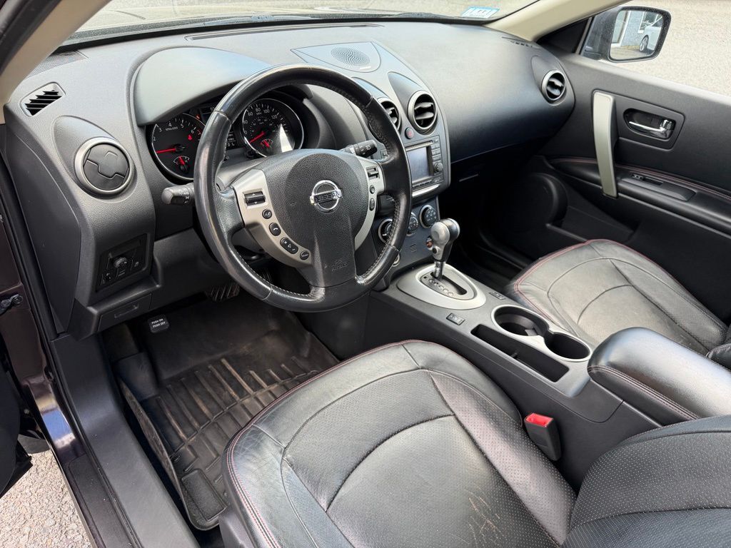 2011 Nissan Rogue SV Orange MA
