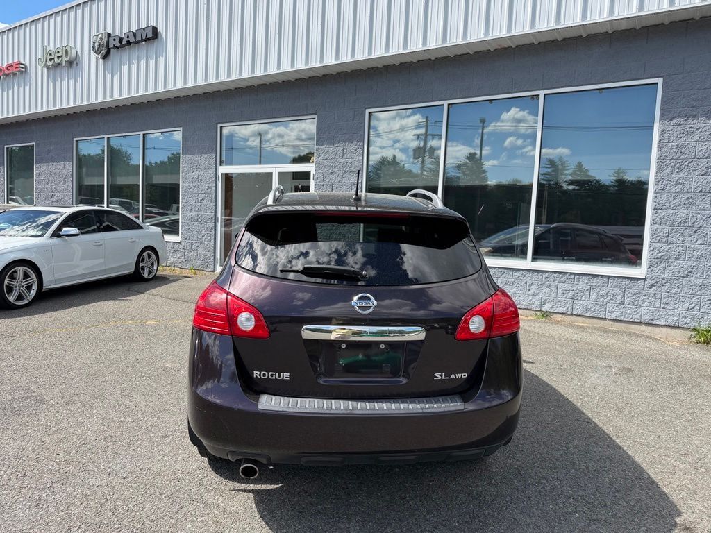 2011 Nissan Rogue SV Orange MA