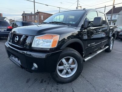 Nissan Titan PRO-4X 2011
