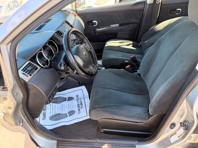 2011 Nissan Versa . Norfolk VA