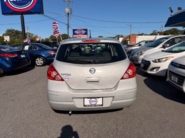 2011 Nissan Versa . Norfolk VA