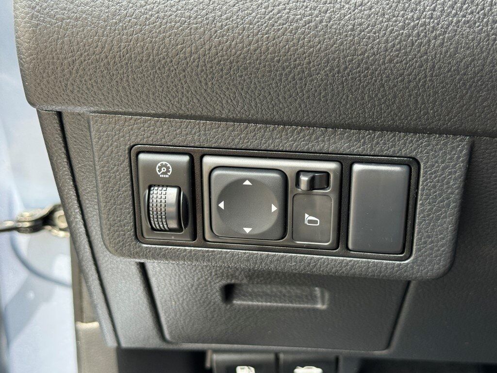 2011 Nissan Versa 1.8 S Chantilly VA
