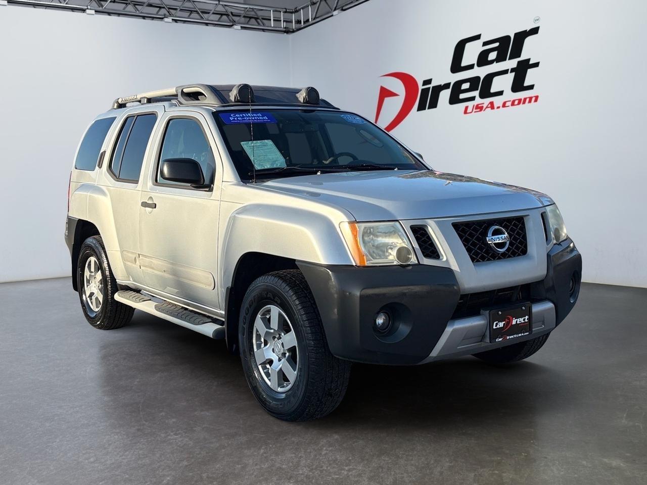 2011 Nissan Xterra Pro-4X, MANUAL TRANSMISSION, ROOF RACKS, RUNNING BOARDS, TOW PACKAGE, BACKUP CAMERA, POWER MIRRORS, LOW MILES, CLEAN CARFAX, NO ACCIDENTS, THIS NISSAN IS READY TO MOVE!