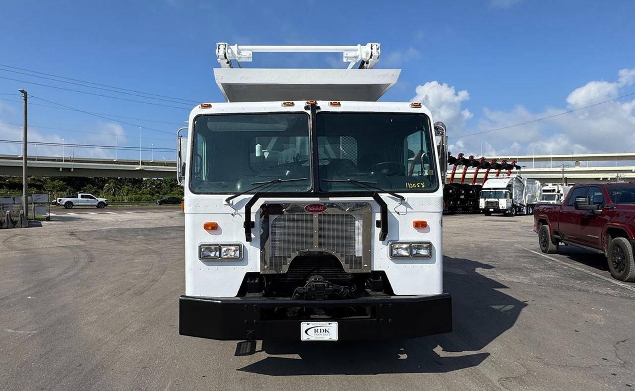 2011 Peterbilt 320 40 yard EZ Pack Front Loader Garbage Truck Tampa FL