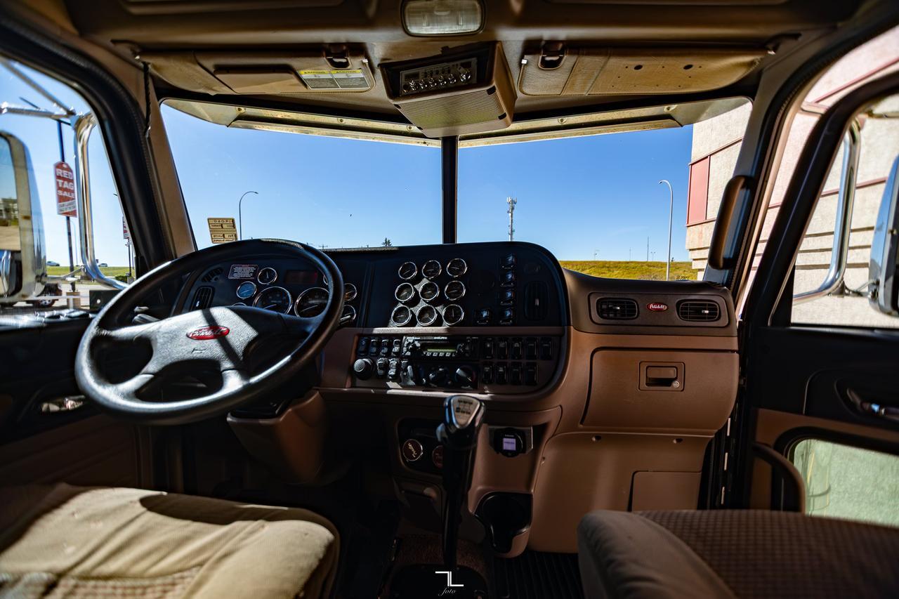 2011 Peterbilt 388 Truck Tractor Sleeper Heavy Spec Diesel Red Deer AB