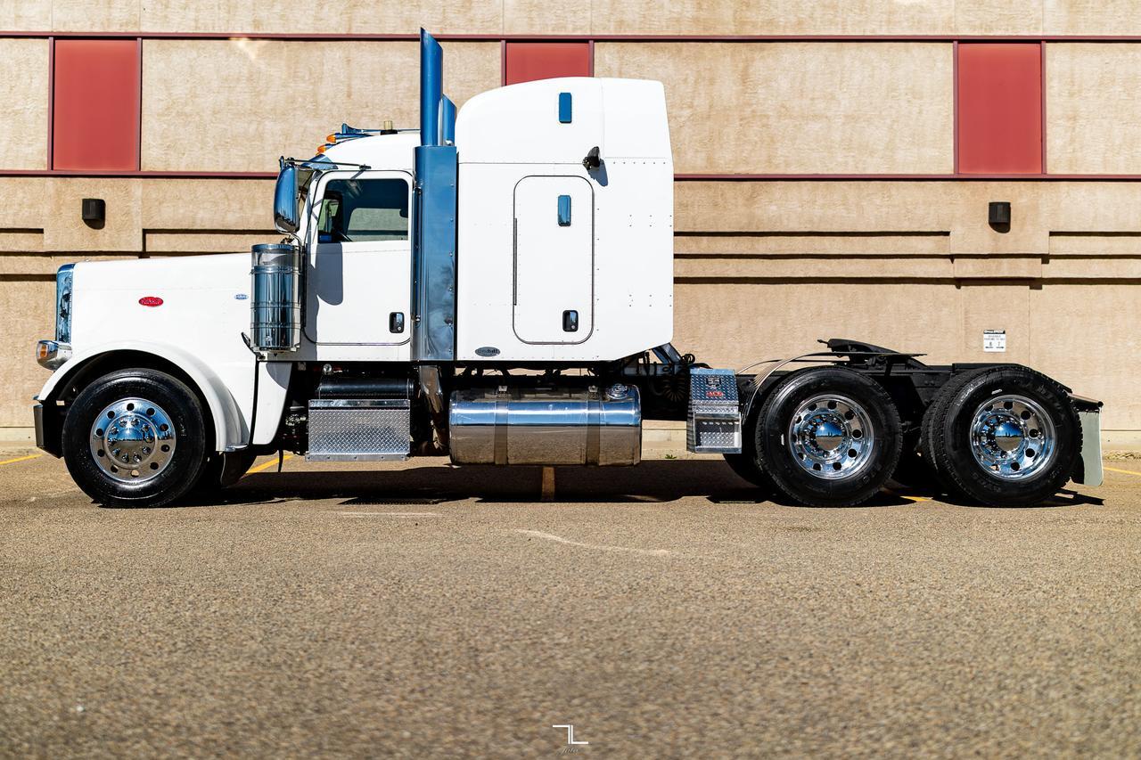2011 Peterbilt 388 Truck Tractor Sleeper Heavy Spec Diesel Red Deer AB