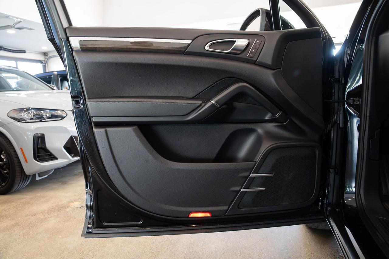 2011 Porsche Cayenne Base Gladstone OR