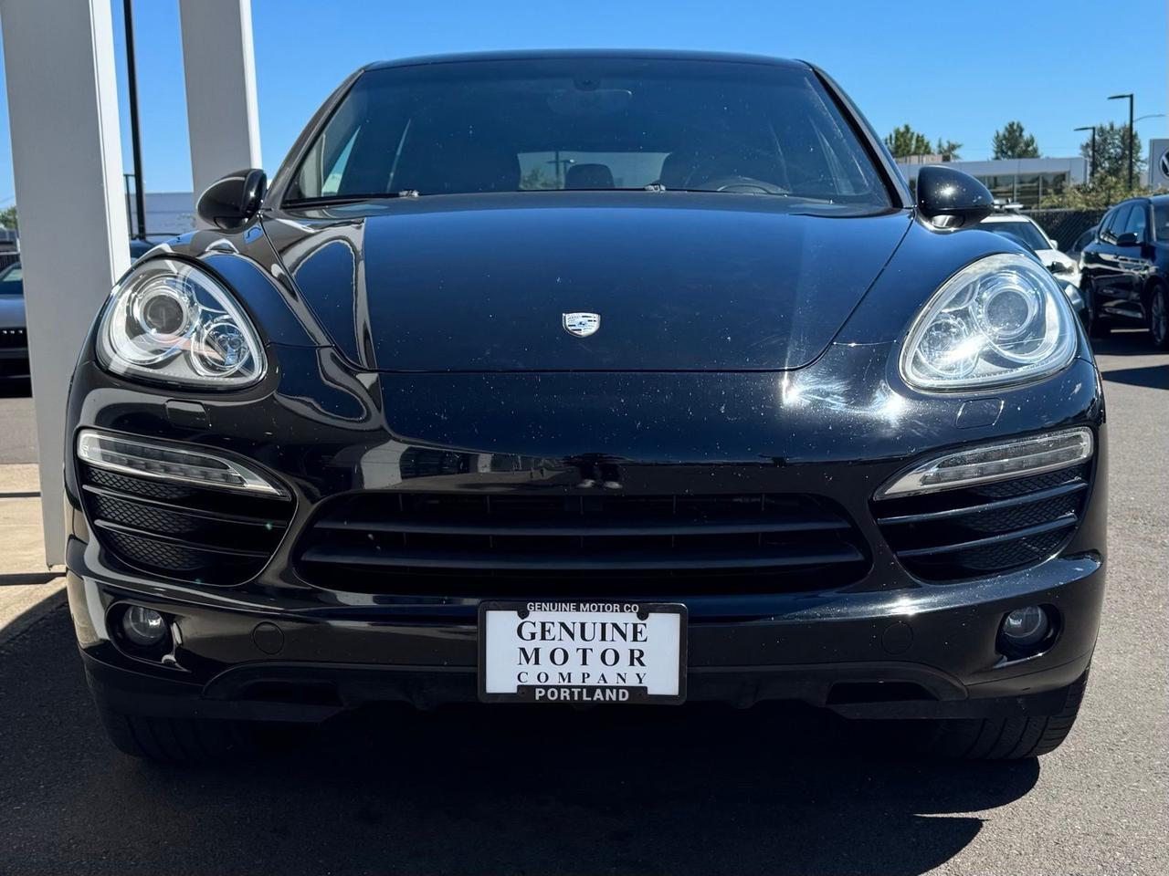 2011 Porsche Cayenne Base