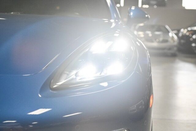 2011 Porsche Panamera Base photo 49