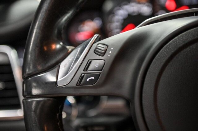 2011 Porsche Panamera Base photo 20