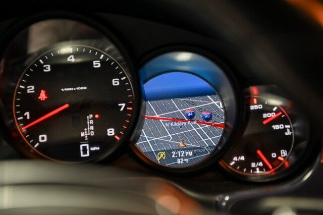 2011 Porsche Panamera Base photo 22
