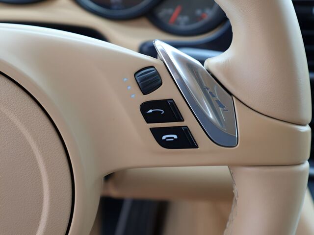 2011 Porsche Panamera 4 Oshkosh WI