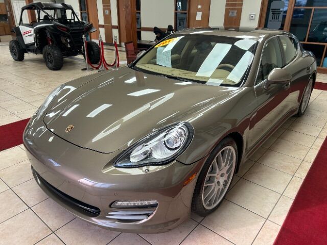 2011 Porsche Panamera 4S