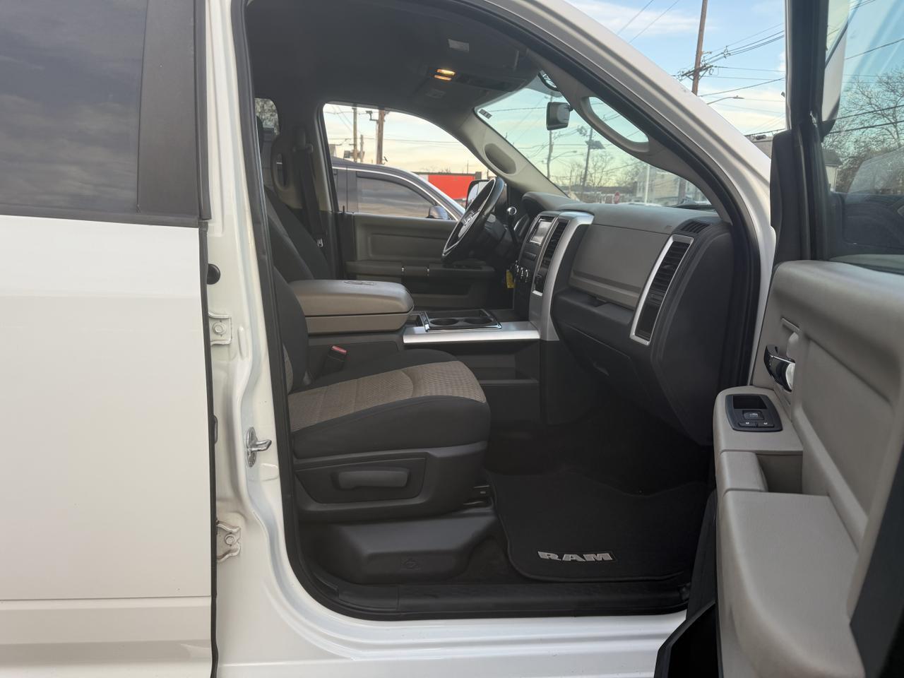 2011 RAM 2500 Big Horn 4x4 4dr Crew Cab 6.3 ft. SB Pickup Edison NJ