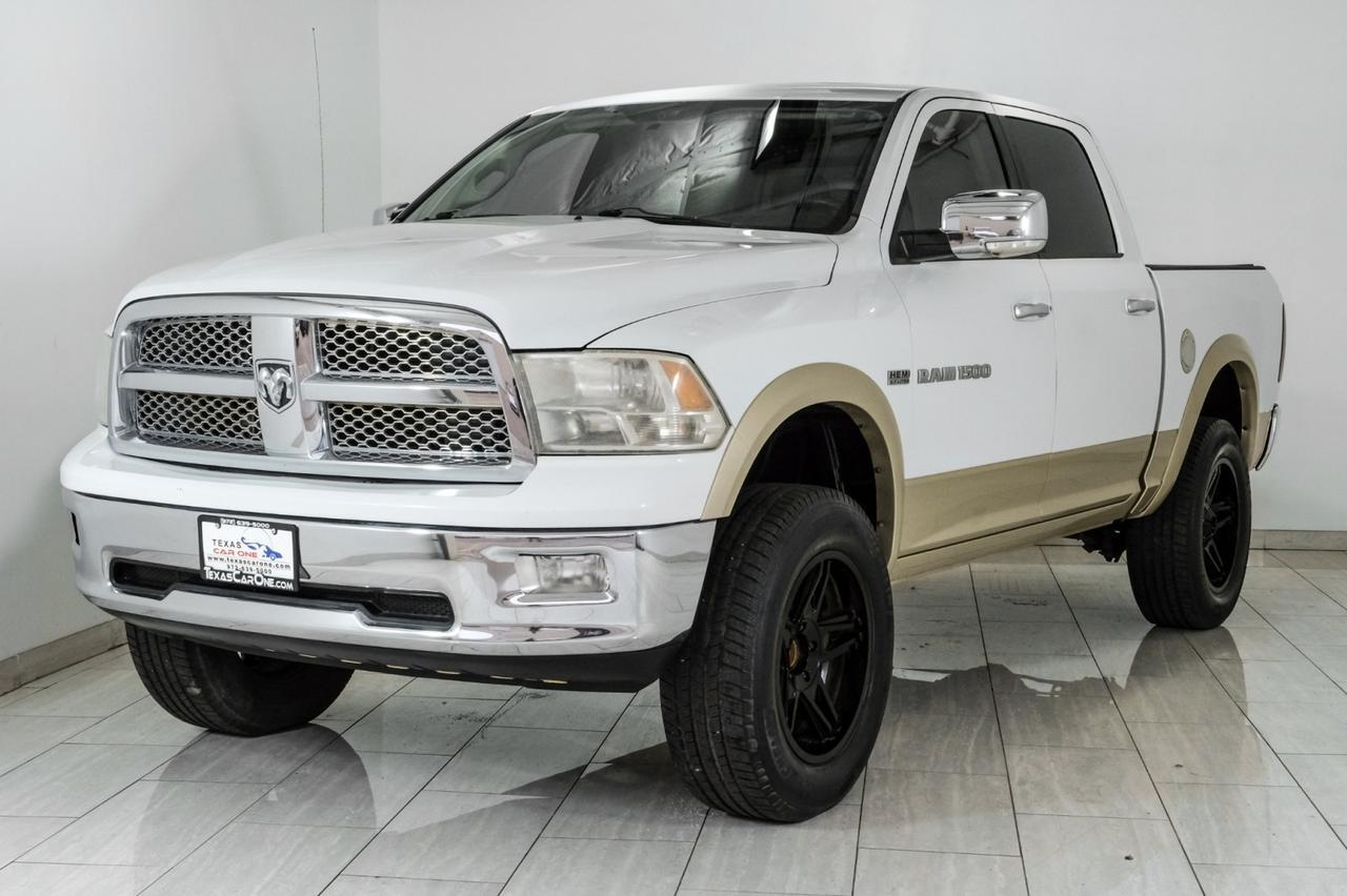2011 Ram 1500 LARAMIE CREW CAB 5.7L HEMI SUNROOF LEATHER HEATED AND COOLED SEATS TOW HITCH Carrollton TX