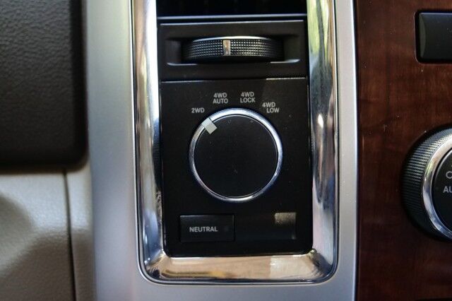 2011 Ram 1500 Laramie 4X4 / 5.7L V8 / Heated & Cooled Seats! High Point NC