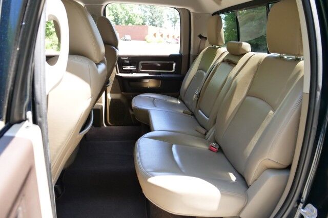 2011 Ram 1500 Laramie 4X4 / 5.7L V8 / Heated & Cooled Seats! High Point NC