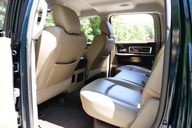 2011 Ram 1500 Laramie 4X4 / 5.7L V8 / Heated & Cooled Seats! High Point NC